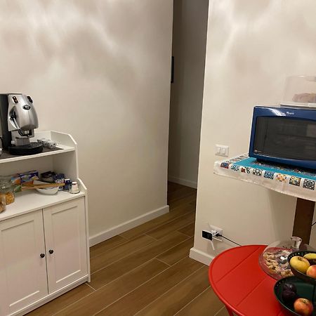 Casa Duchesca Bed & Breakfast Napoli Bagian luar foto
